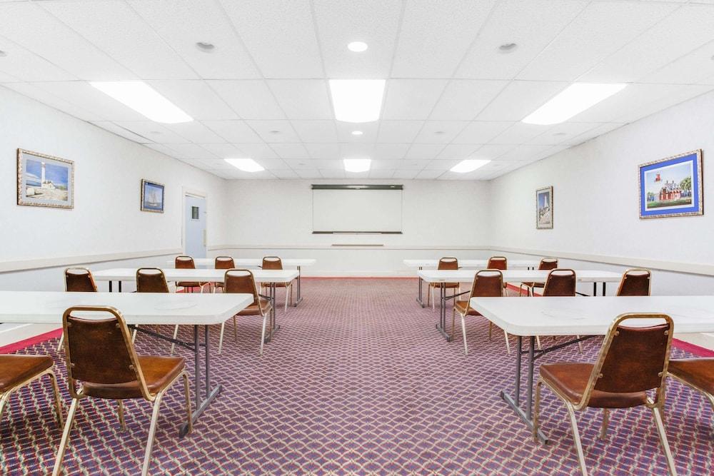Econo Lodge Fredonia Luaran gambar